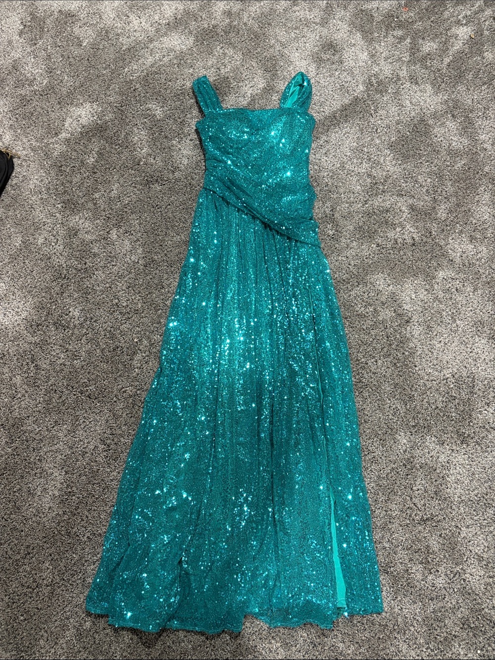Teal sparkly prom dress
